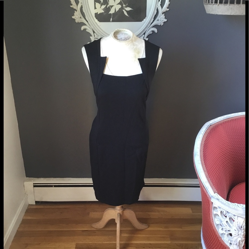 DKNY size 8 stretchy Dress